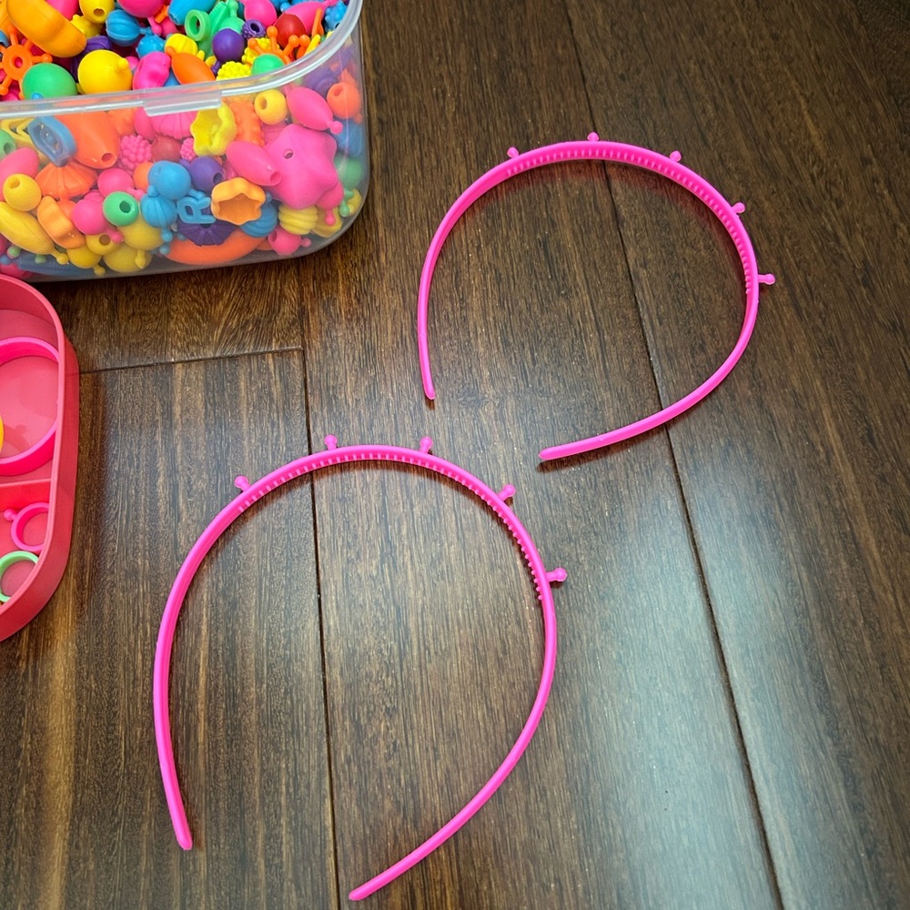 EUC Kids Bead Bracelet & Headband Craft Kit - Picture 3 of 5